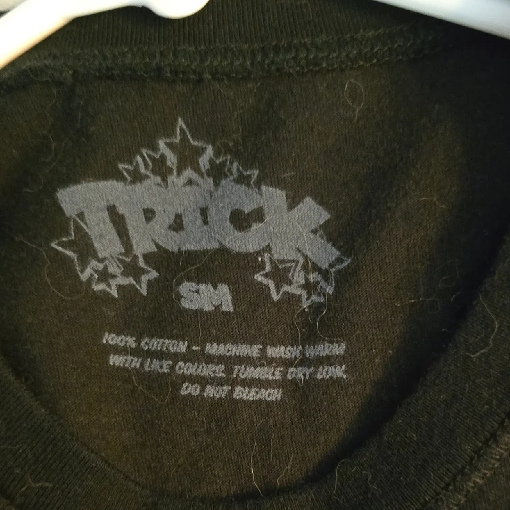 2000's Goth Shamrock Fairy Baby Tee From Hot Topic - Picture 4 of 4